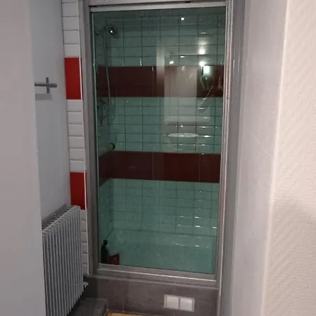 Aux Oiseaux De Passage アパート *